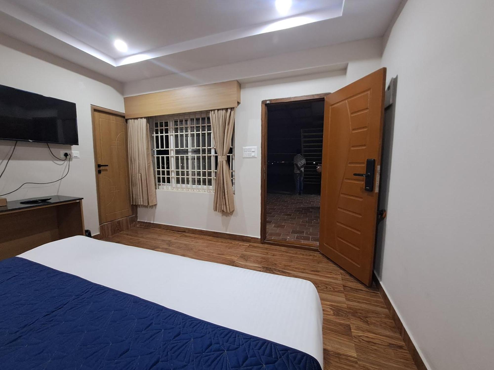 Sky Inn Mysore Exteriör bild